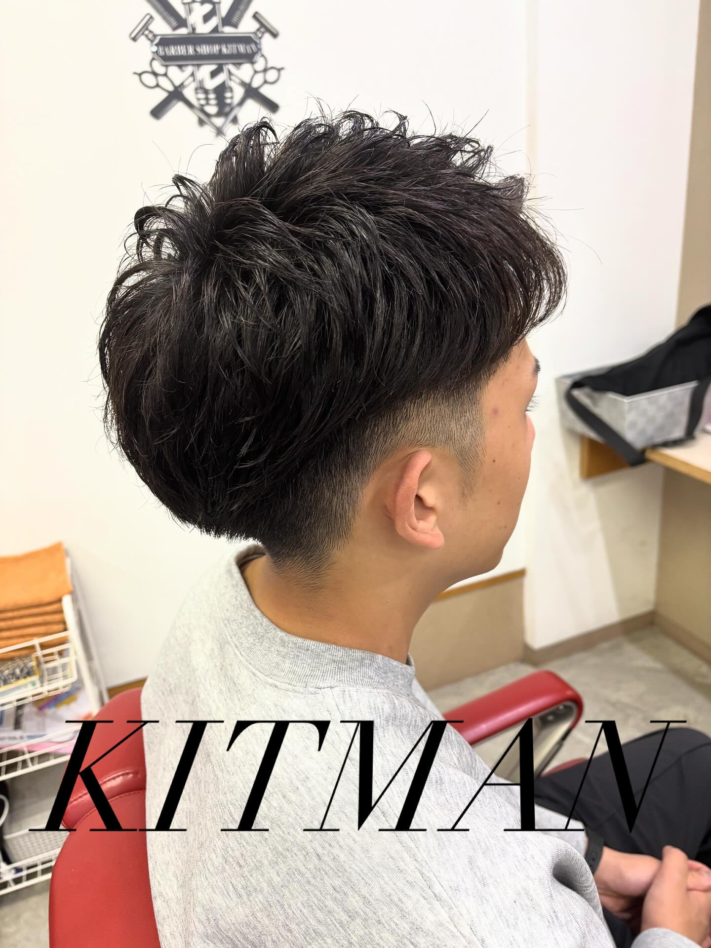 メンズショートに人気ピンパーマ